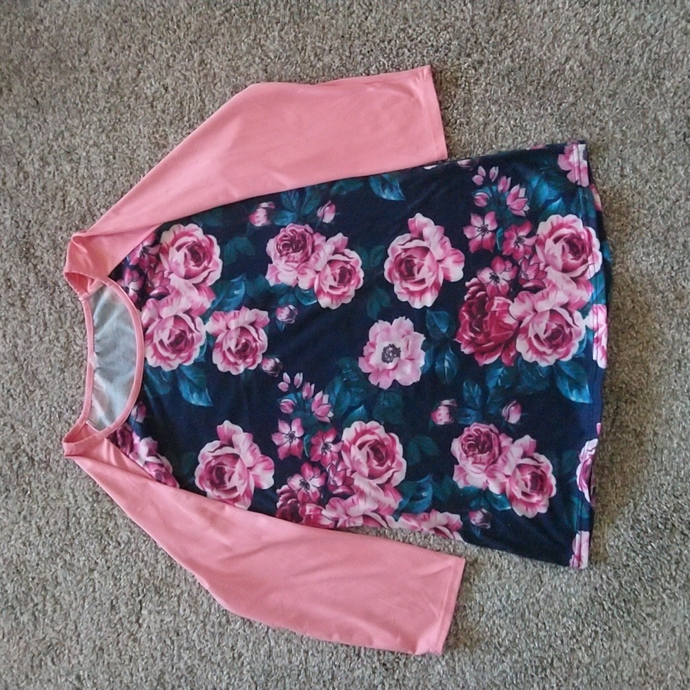 Floral Baseball-Style Tee Small